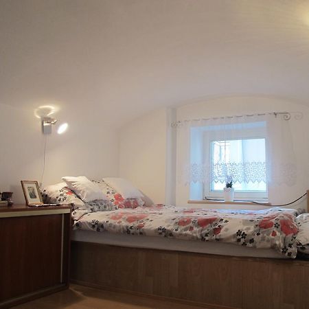 Ferienwohnung Apartament Kazimierz Brzozowa Krakau Exterior foto