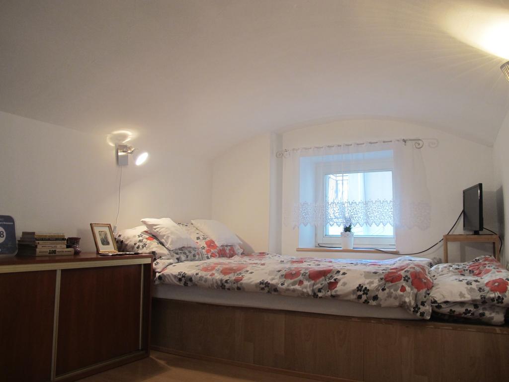 Ferienwohnung Apartament Kazimierz Brzozowa Krakau Exterior foto