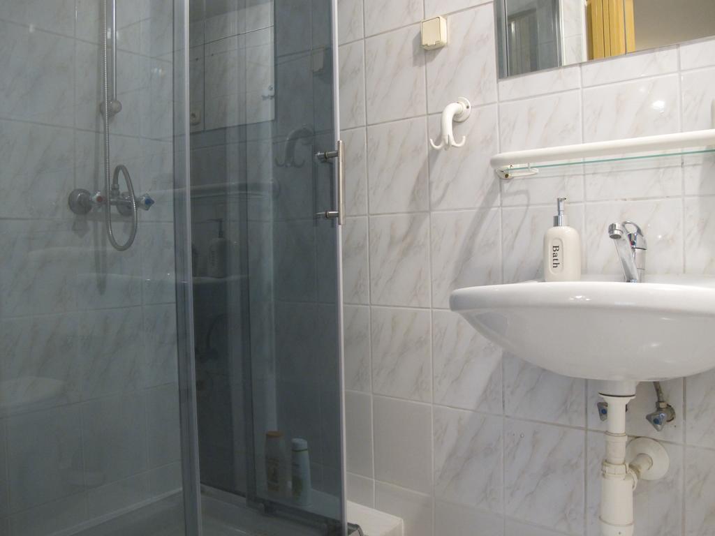 Ferienwohnung Apartament Kazimierz Brzozowa Krakau Exterior foto